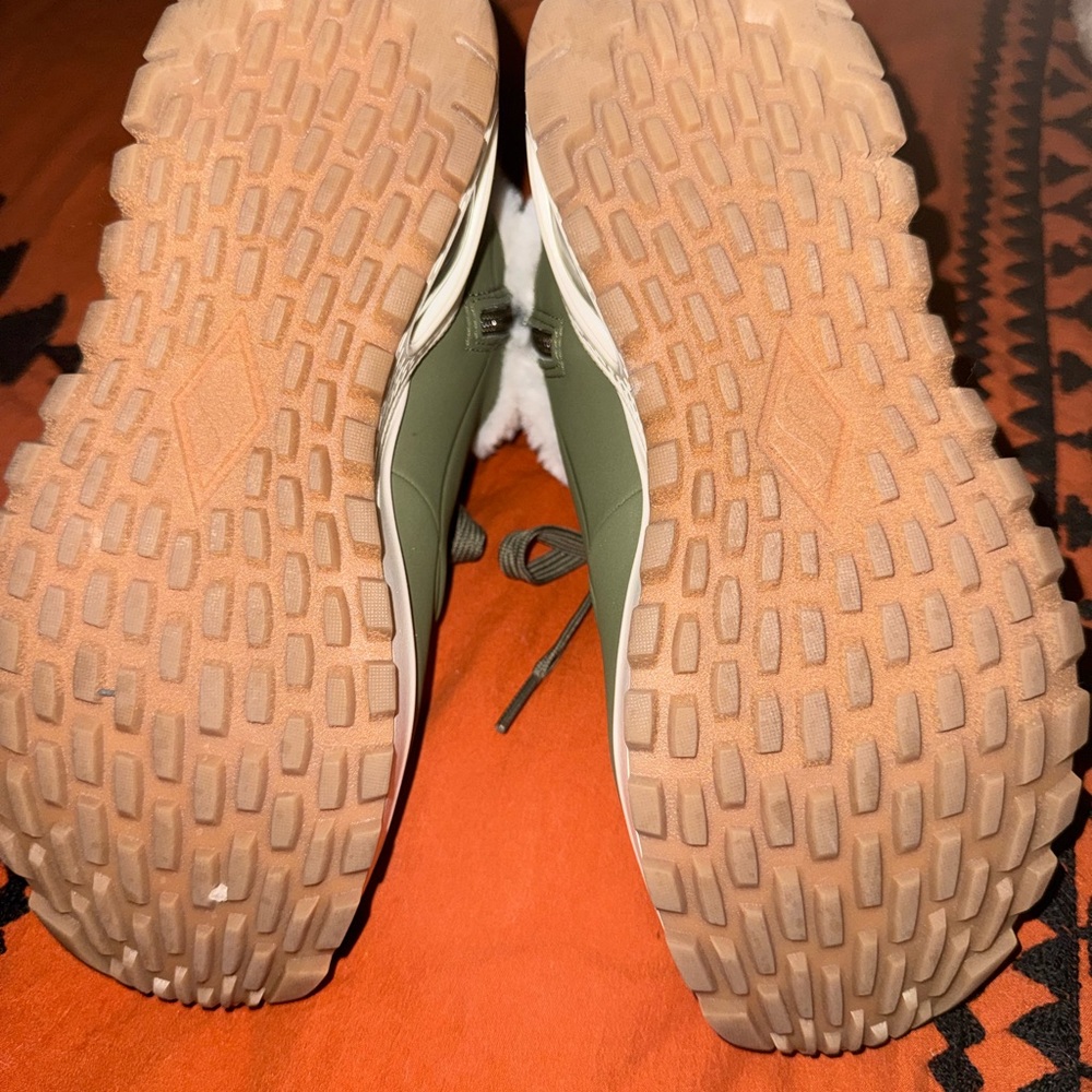 Skechers Women's Olive and Cream Fur-Lined Sneakers - Picture 4 of 4